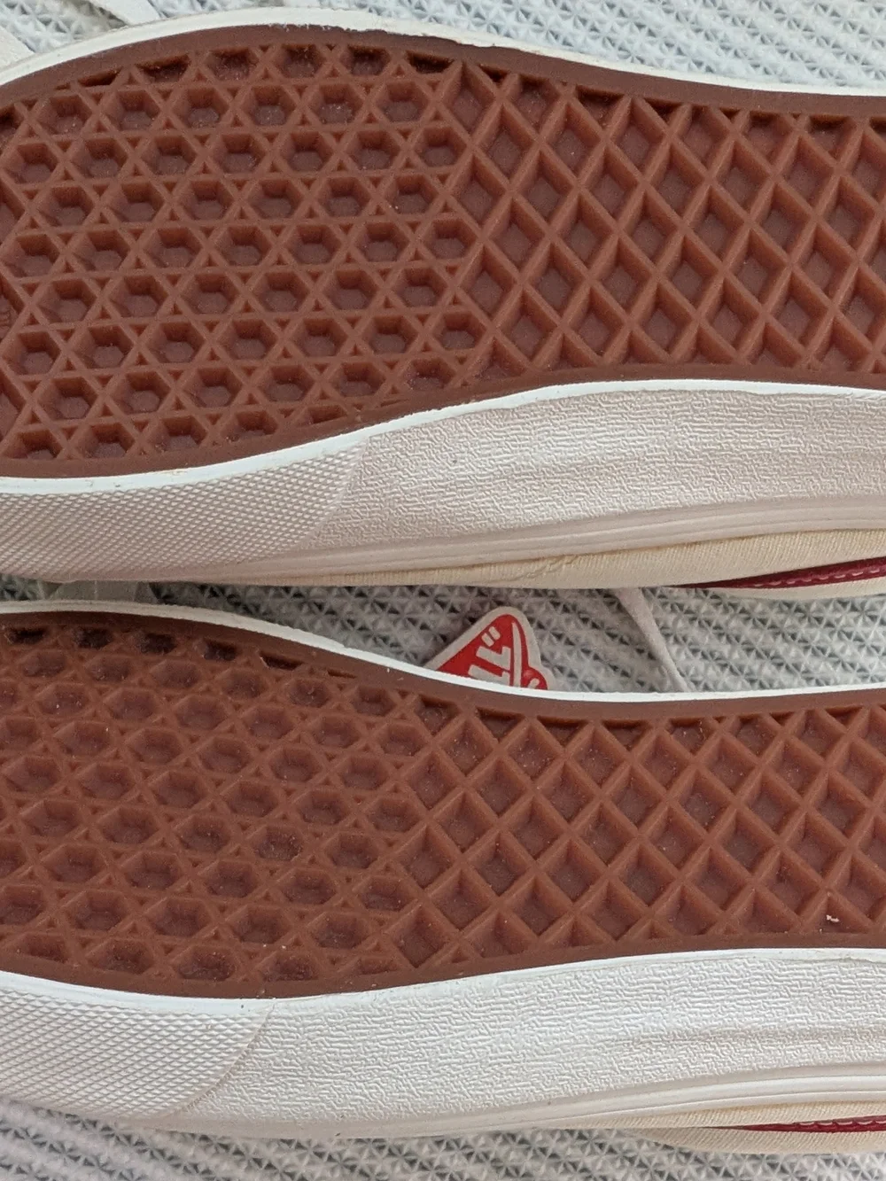 Vans old skool Canvas & Suede Sneakers in Beige with Red Stripe